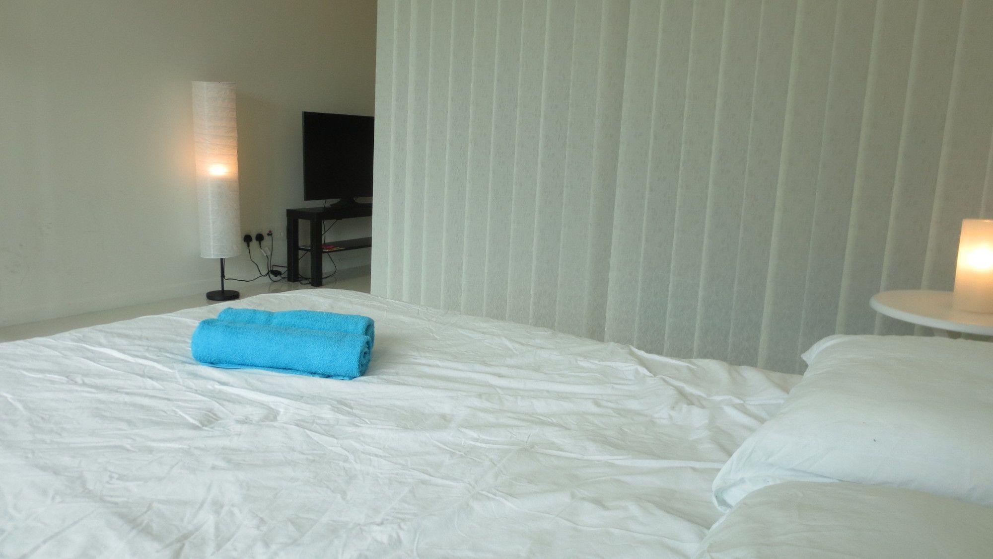 Summer Kenneth Hotel